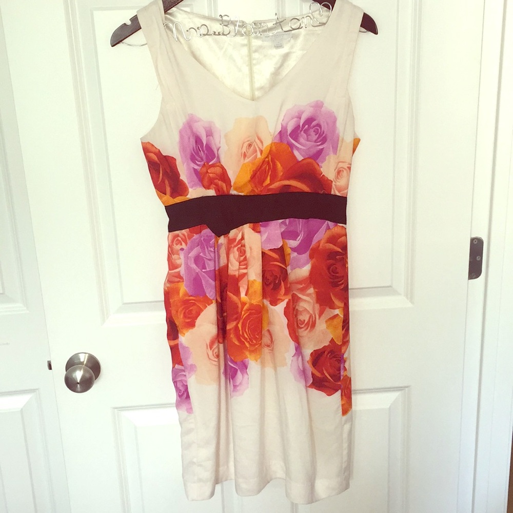 New York & Co ✨ - Off-white Vibrant Rose Dress